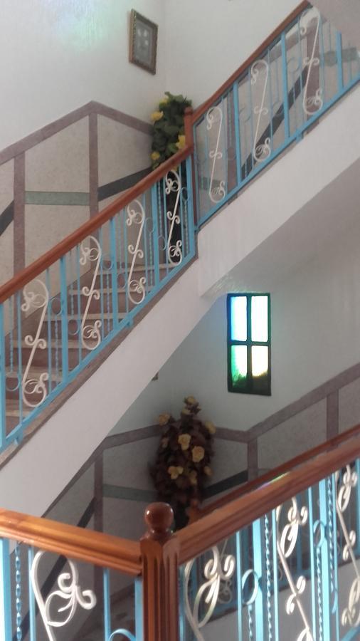 Touraghine Hotel & Cafe เชฟชาอูน ภายนอก รูปภาพ