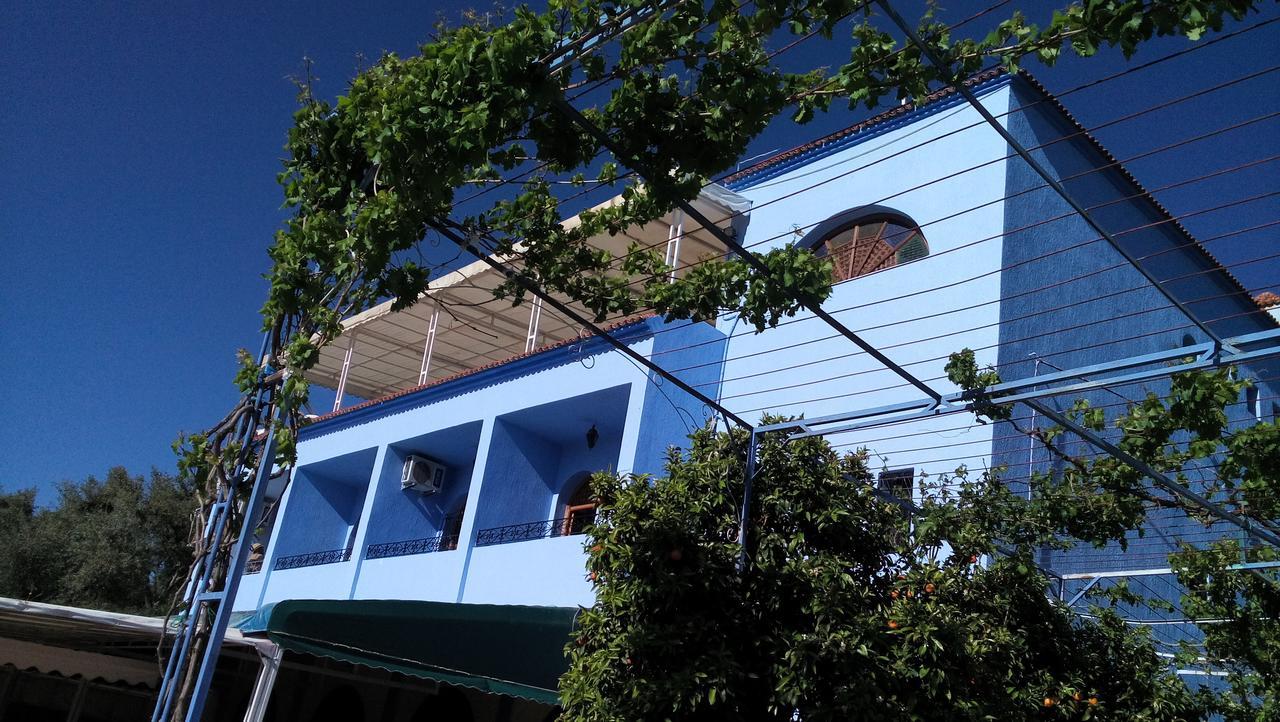 Touraghine Hotel & Cafe เชฟชาอูน ภายนอก รูปภาพ